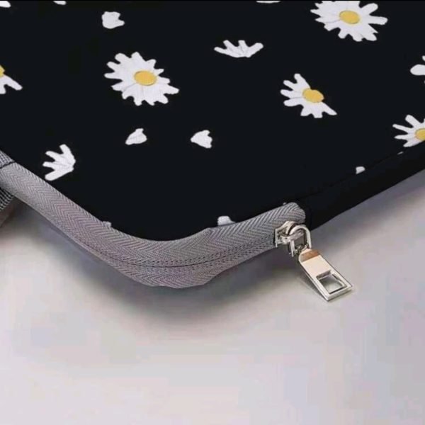 Floral Pattern Laptop Pouch - 14 Inches - Image 5