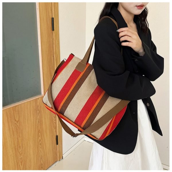 red large capacity tote bag