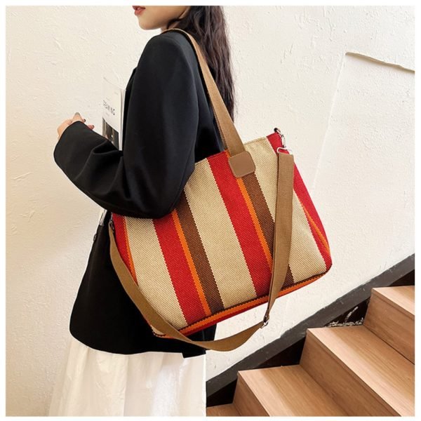 red large capacity tote bag