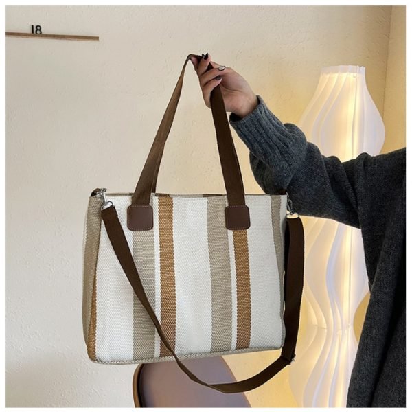 white large capacity tote bag
